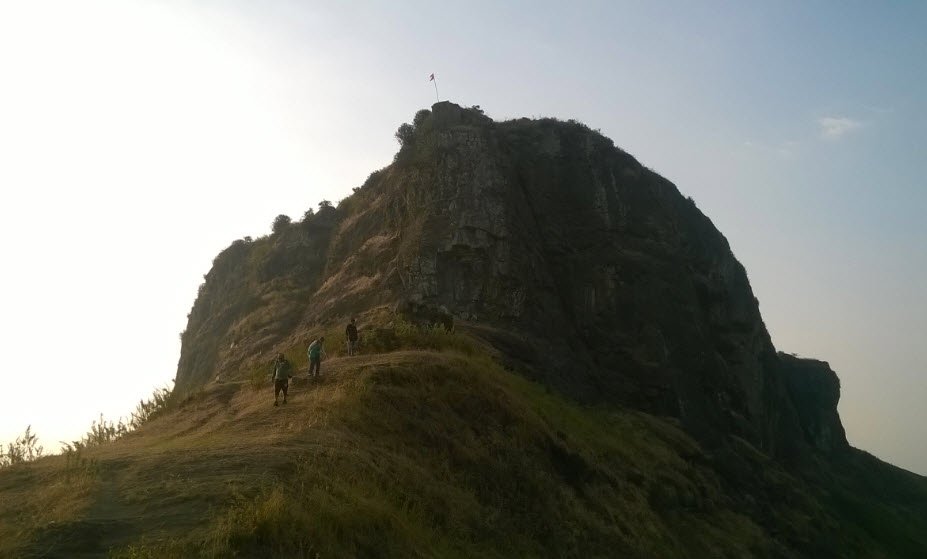 Kavnai Fort, Nashik, Maharashtra - Vushii.com Kavnai Fort, Nashik, Maharashtra - Vushii.com